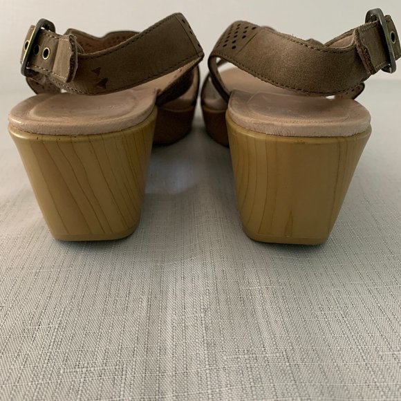 DANSKO Jacinda Perforated Sandals - Picture 7 of 9